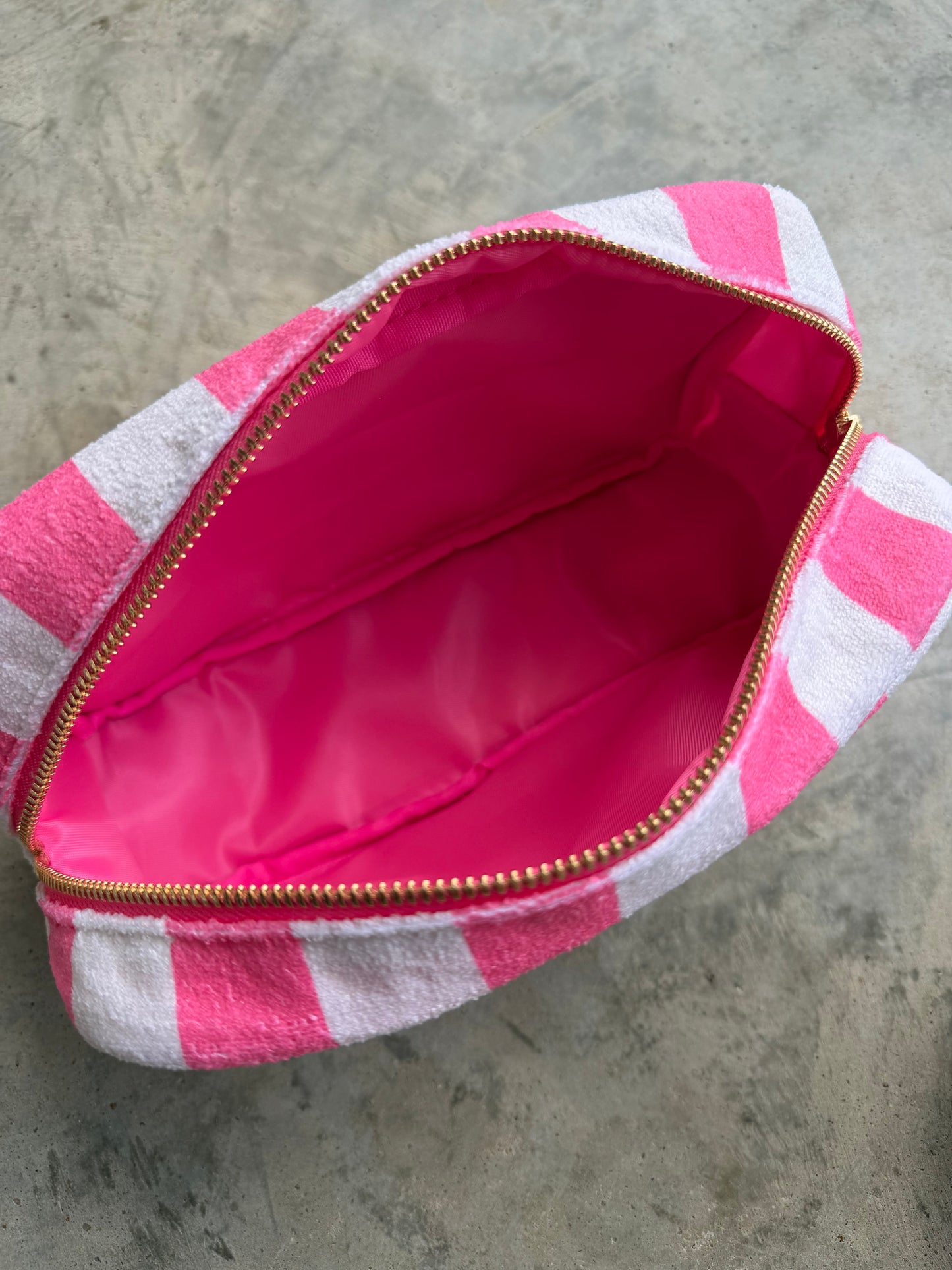 PREORDER- THE CABANA CASE