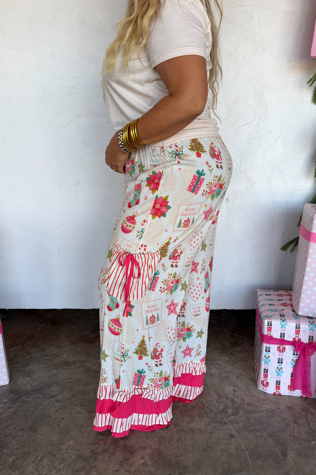 PREORDER- VINTAGE CHRISTMAS BLOOMER PANTS