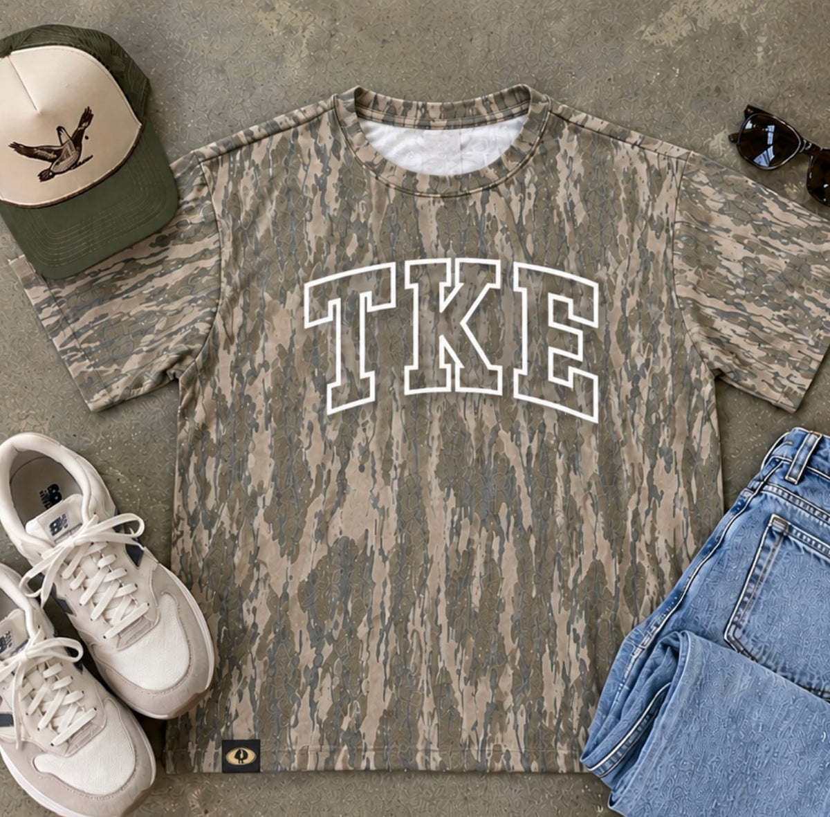 Mossy Oak Bottomland Fraternity Tee | Custom Puff Outline