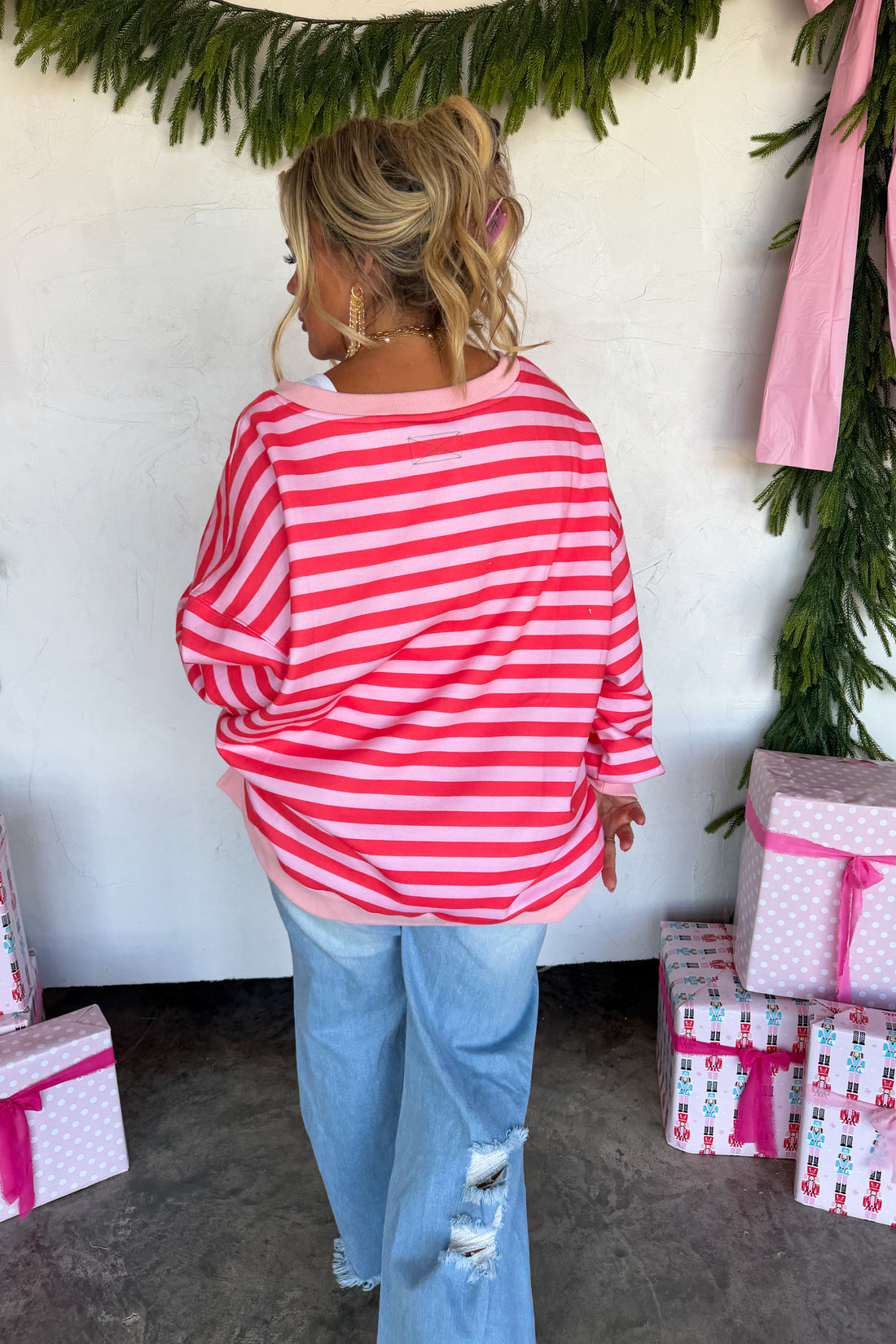 PREORDER- JOLLY & MERRY OVERSIZED PULLOVER