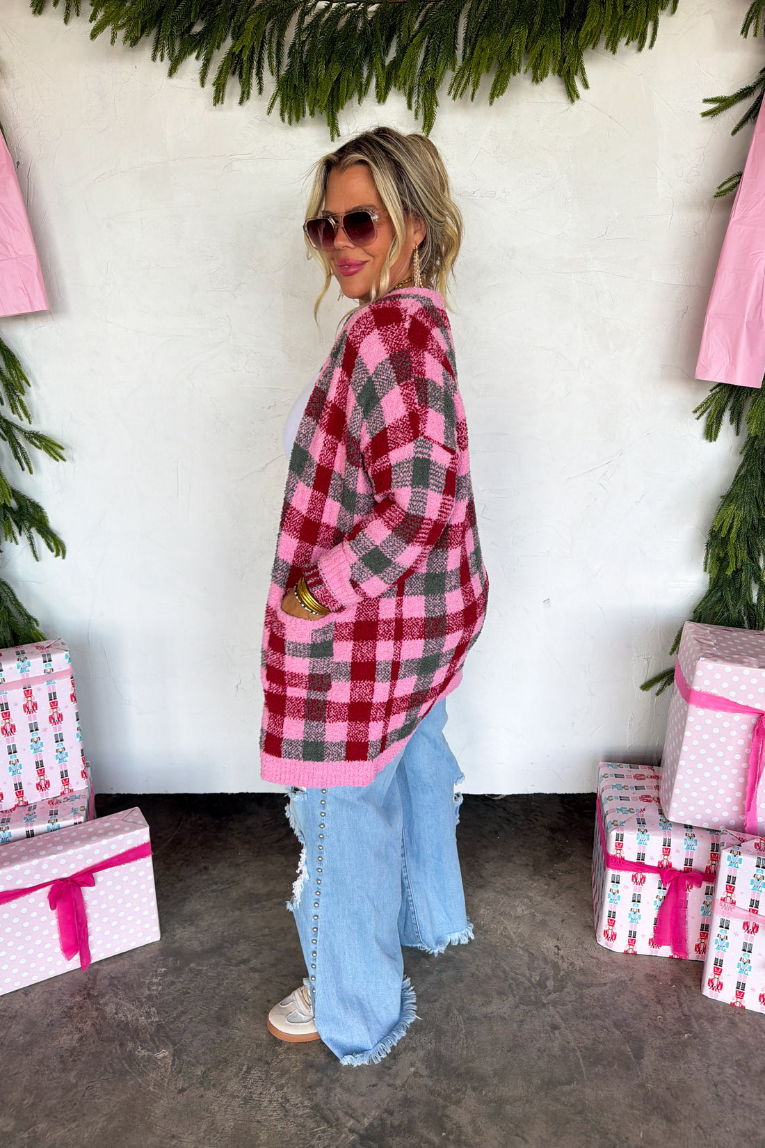 PREORDER- COZY CHRISTMAS CLOUD CARDIGAN