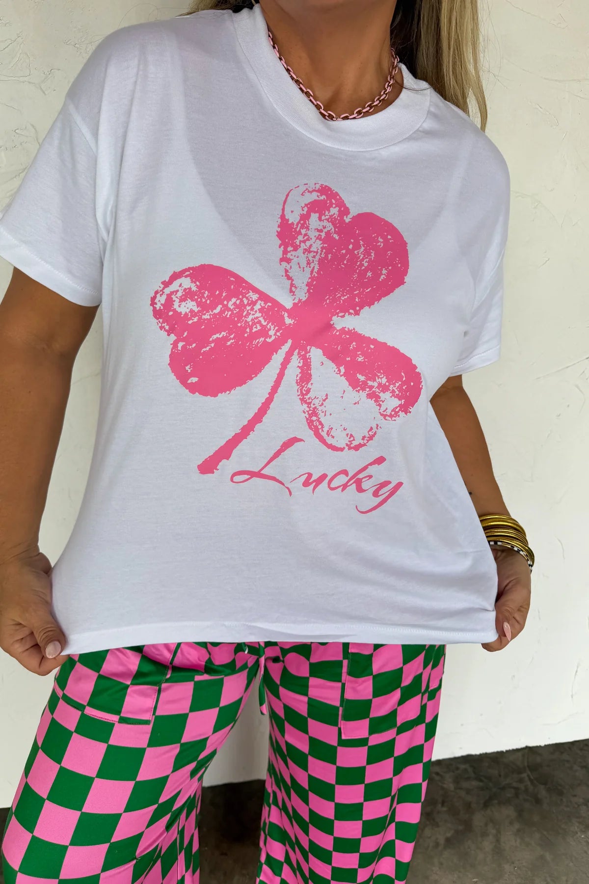 PREORDER- PINK CLOVER GRAPHIC TEE