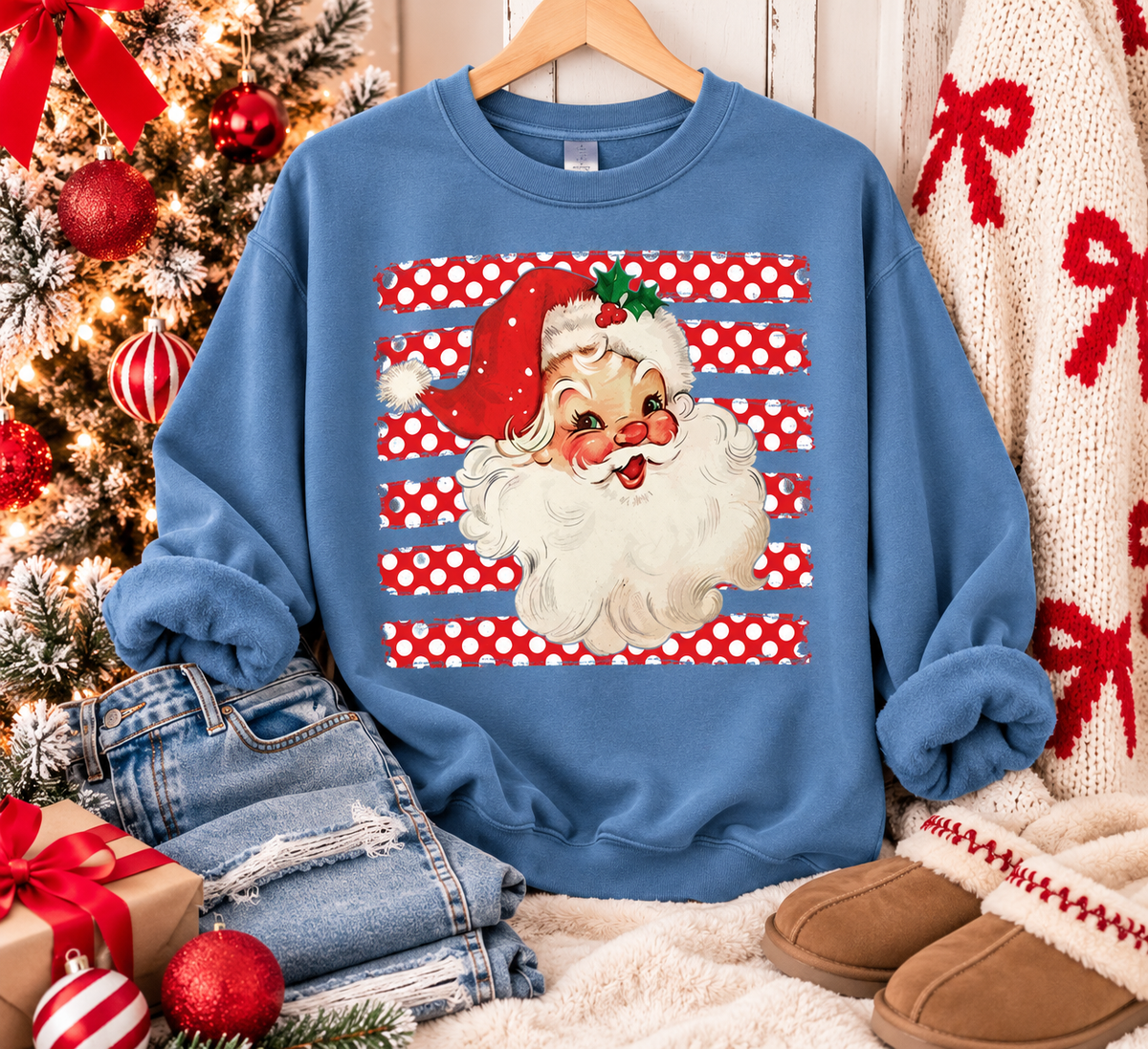 Retro Polka Dot Vintage Santa Sweatshirt | Christmas Crewneck