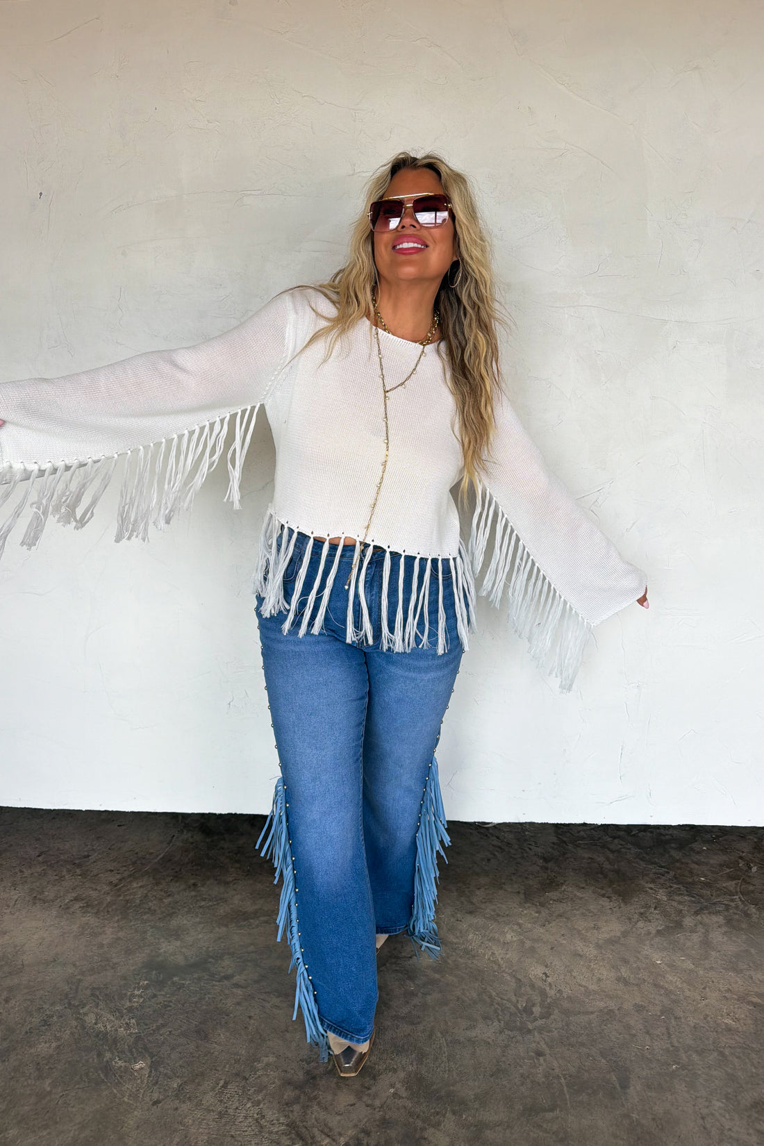 PREORDER- FRINGE BENEFITS TOP