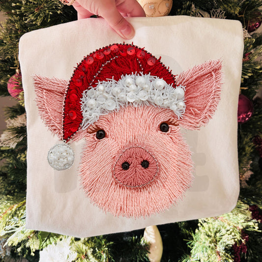 Christmas Pig | Santa Pig Faux Yarn Holiday Tshirt
