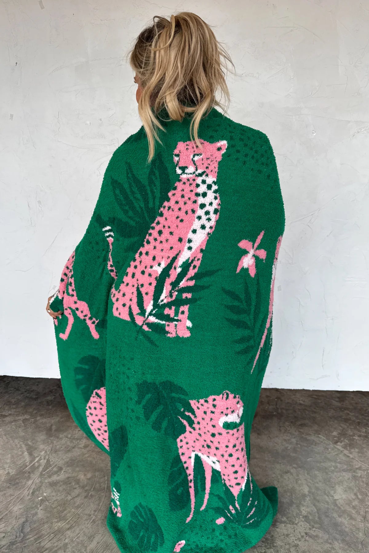 CHEETAH & STAR CLOUD BLANKET