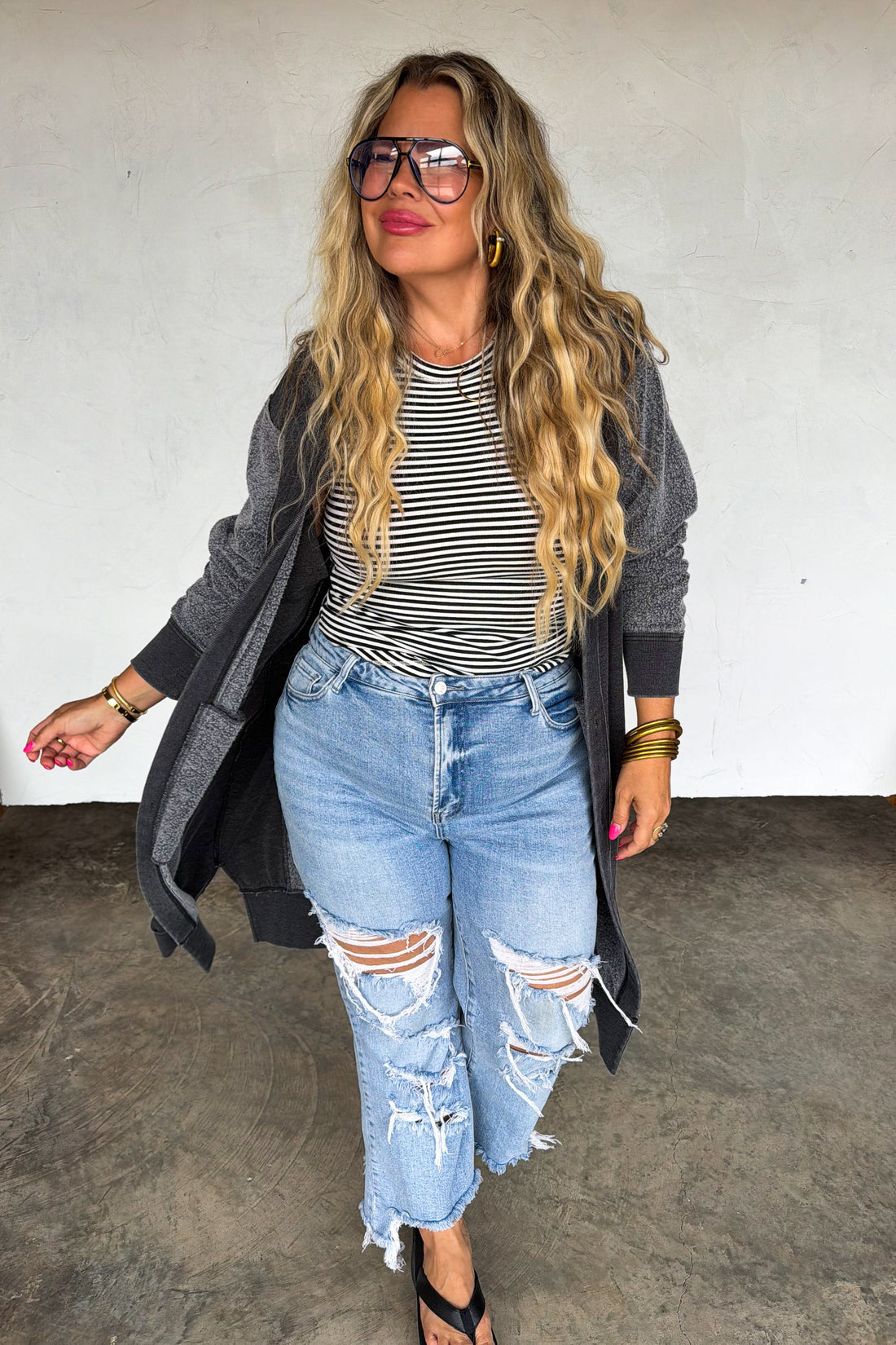 PREORDER- URBAN DISTRESSED CROP JEAN
