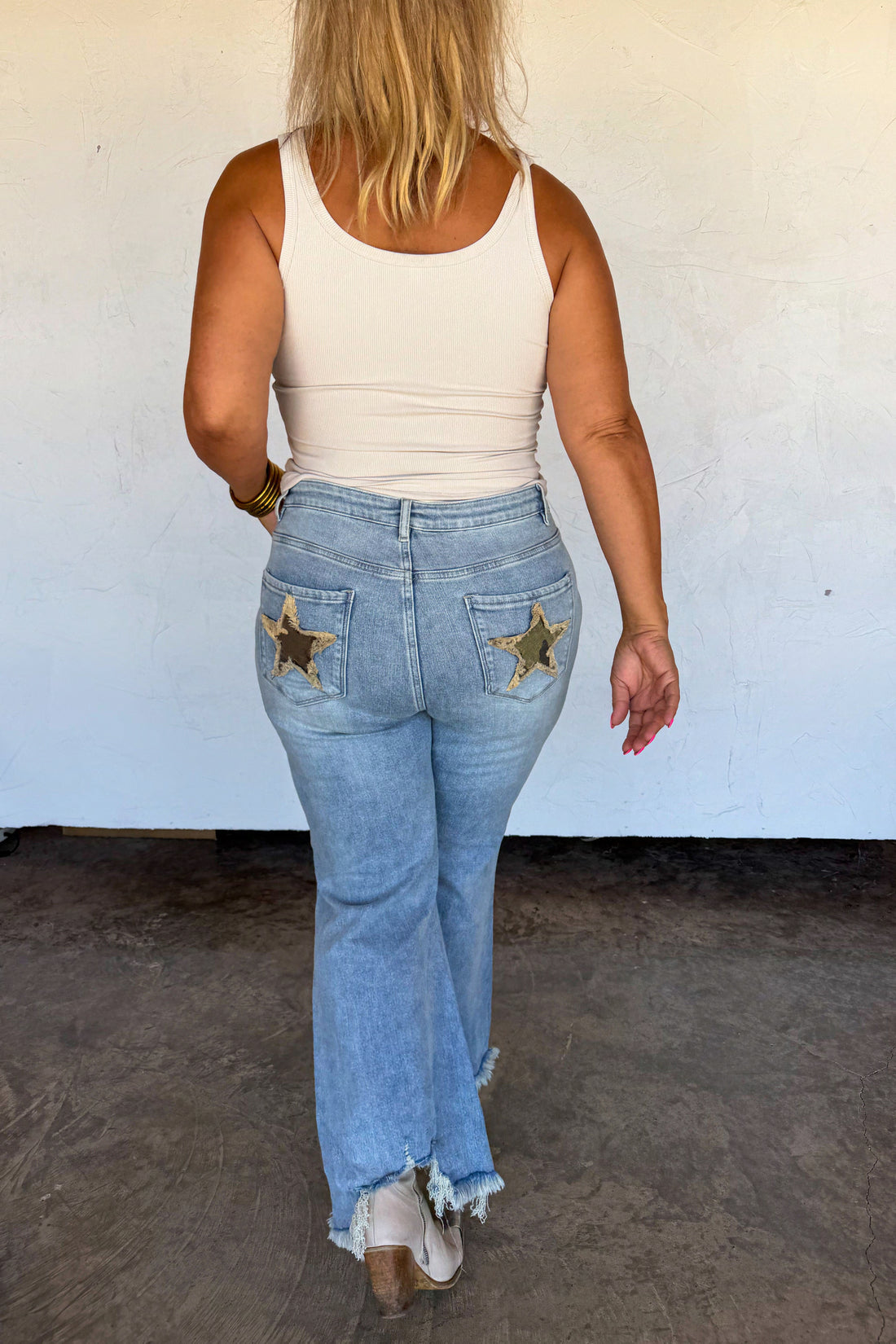 PREORDER- LUCKY STAR URBAN DISTRESSED JEAN