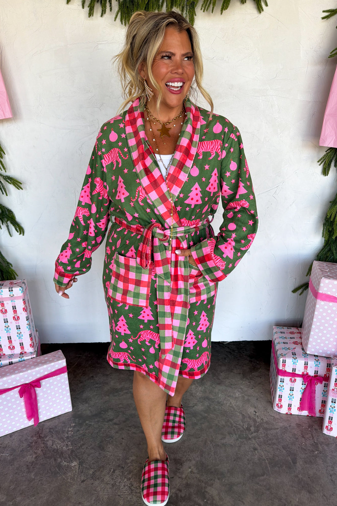 PREORDER- HOLIDAY AT HOME ROBE