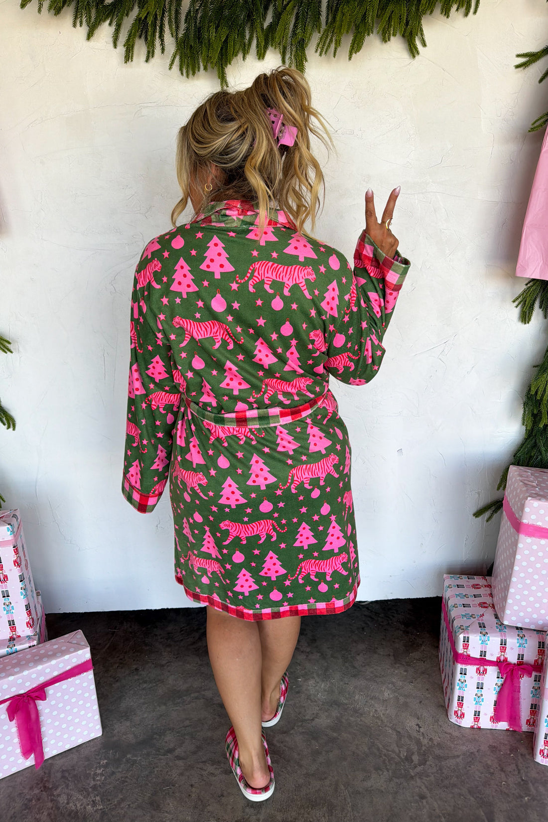 PREORDER- HOLIDAY AT HOME ROBE